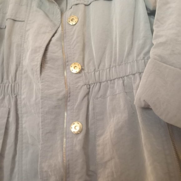 Beautiful Green/Gray Toned Jacket - Picture 3 of 14